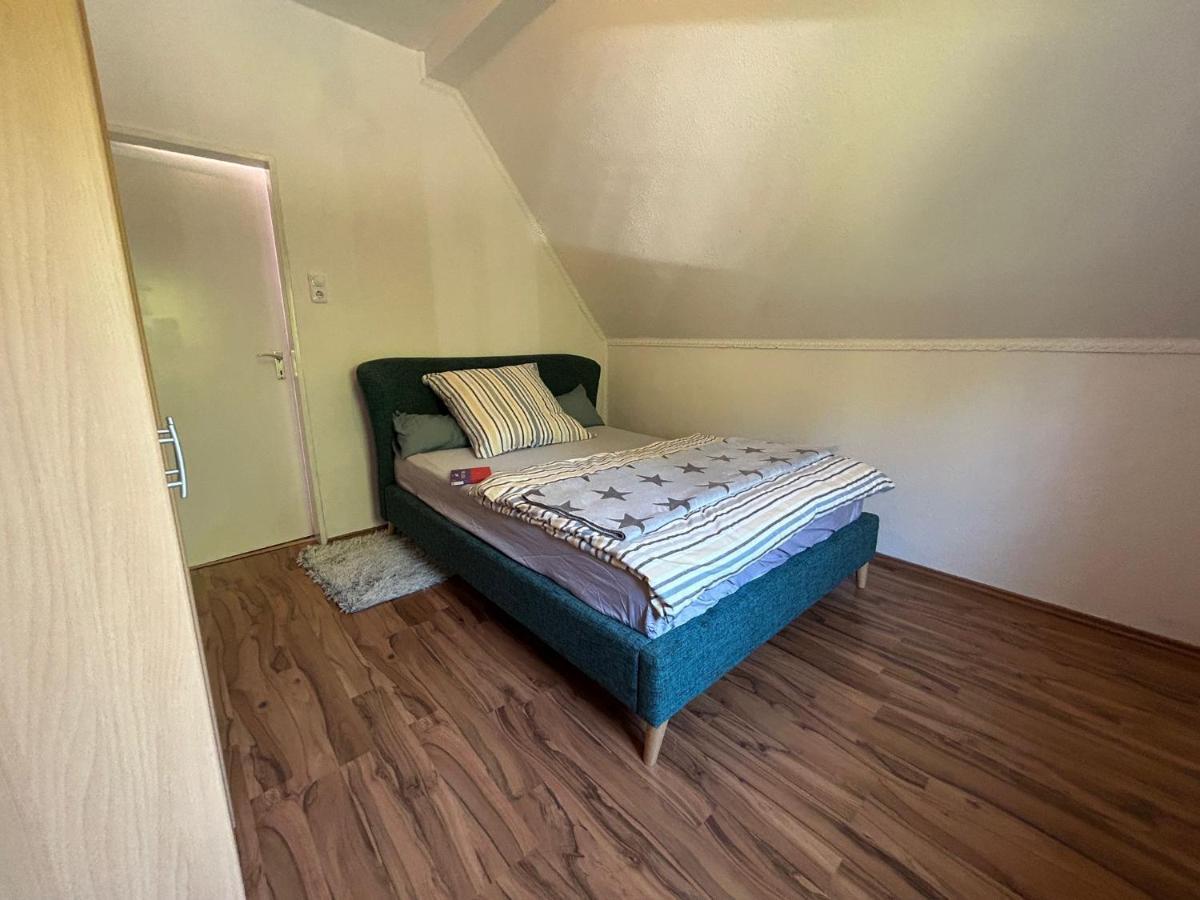 Apartament Gemuetliches Familienhaus - Fuehlt Euch Wohl Oldenburg Zewnętrze zdjęcie
